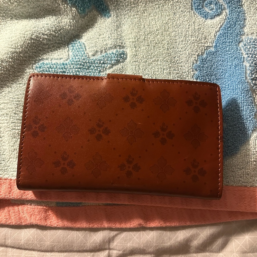 Patricia Nash Rich Brown Leather Shoulder Bag with matching wallet - Picture 10 of 15